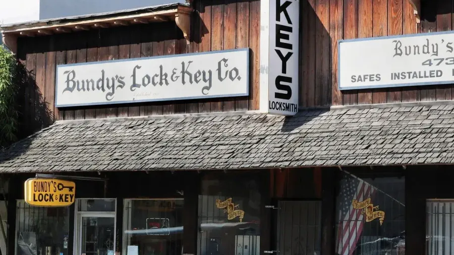 1531 South Sawtelle—Bundy's Lock & Key