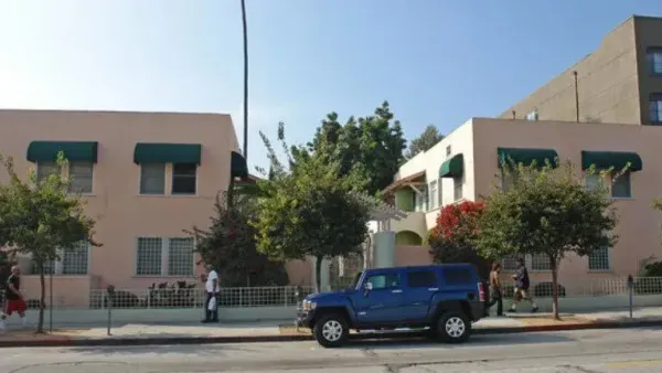 People sure hate courtyard living in Hollywood. Or they love it; that is, at least, they love tearing it down.
