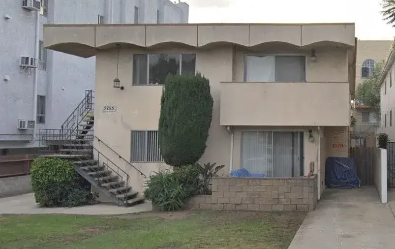 3755 S. Canfield Ave., Palms