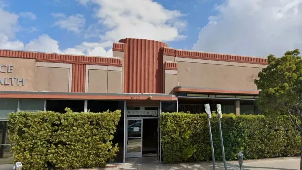 Pico Palace, a 1939 Art Deco bowling alley designed by master architect William Douglas Lee, sits just west of Crescent Heights at 6081 West Pico — and it's about to hit the landfill.