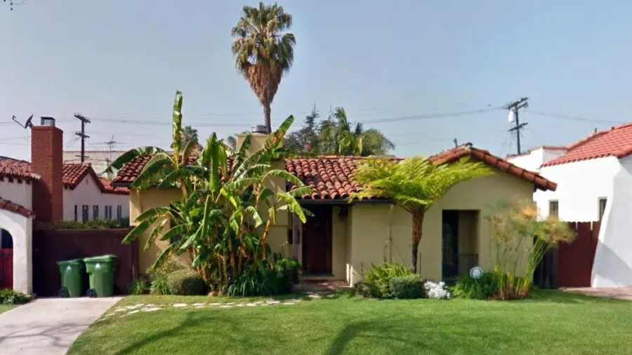 849 North Detroit is a 1928 Spanish Colonial Revival home built by Mrs. Catherine Mason — one of the little houses that lends the Fairfax district its grace and charm. Emphasis on 'stood.'