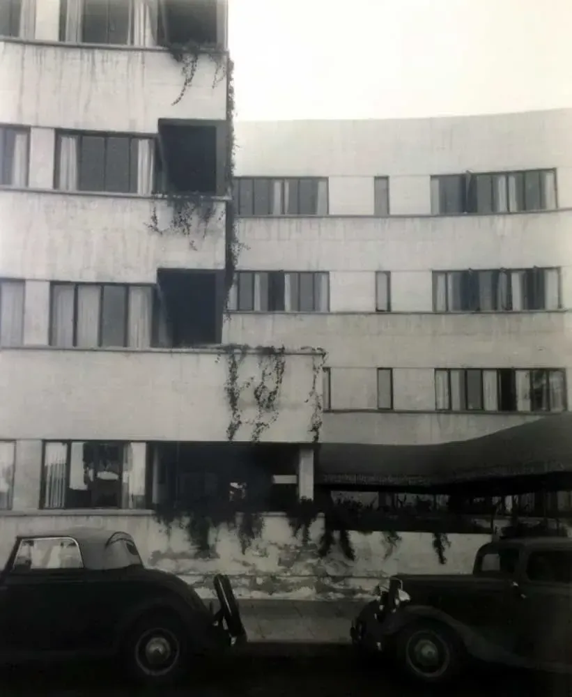 The Jardinette Apartments: Will They Return from the Dead? — photograph 7