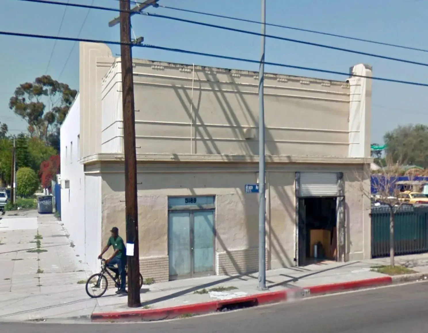 Art Deco building in Baldwin Hills, Los Angeles