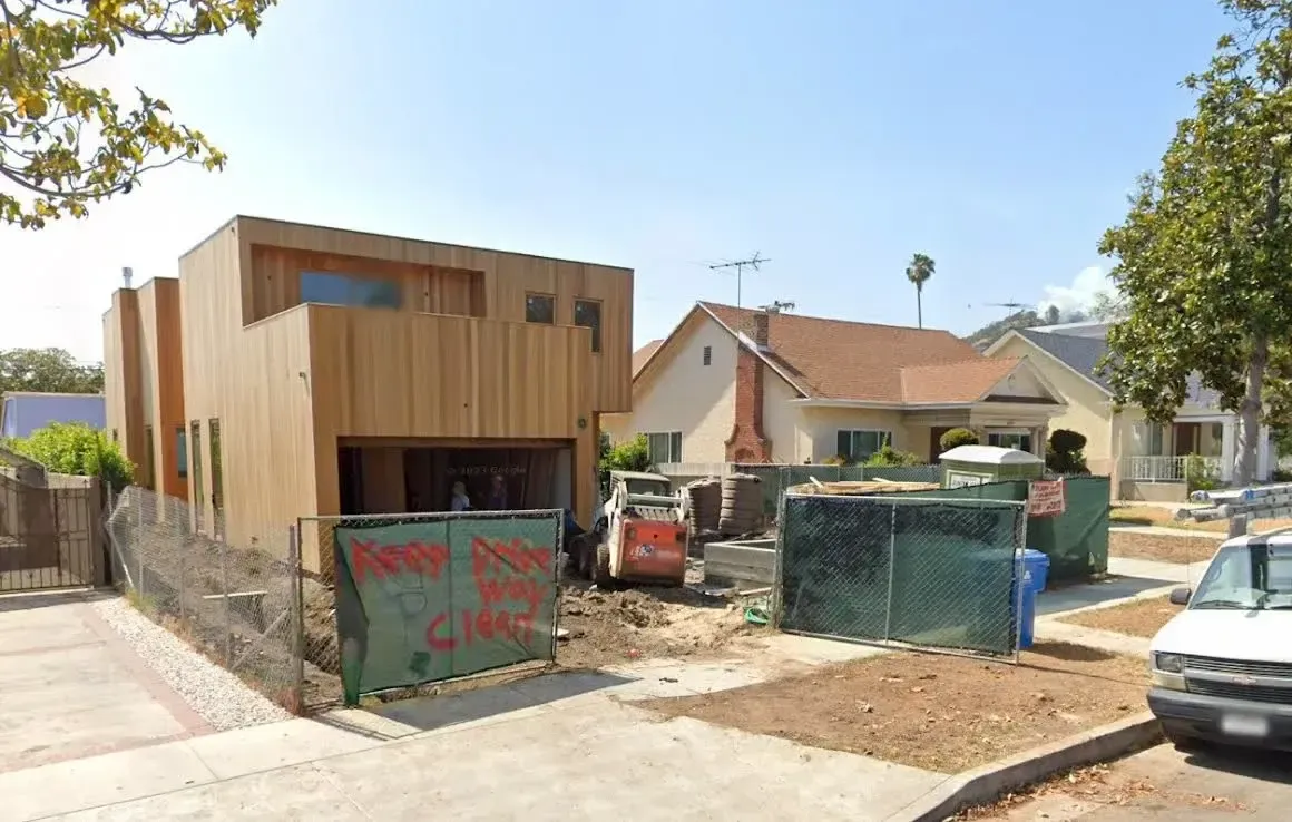 Trebek's House! — photograph 20